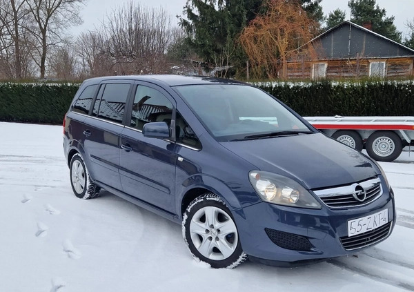 Opel Zafira cena 19777 przebieg: 218000, rok produkcji 2011 z Krynki małe 326